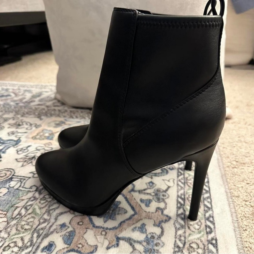Nine West Black Heeled Boots